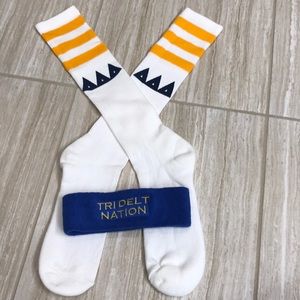 Tri Delta socks and head band